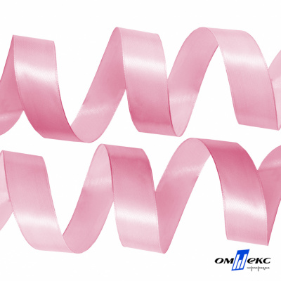 050-нежно-розовый Лента атласная упаковочная (В) 85+/-5гр/м2, шир.25 мм (1/2), 25+/-1 м - купить в Каменске-Шахтинском. Цена: 53.96 руб.