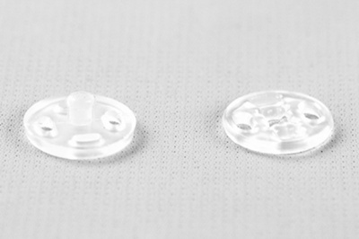 Кнопки пришивные пластиковые 11,5 мм, блистер 24шт, цв.-прозрачные - купить в Каменске-Шахтинском. Цена: 59.44 руб.