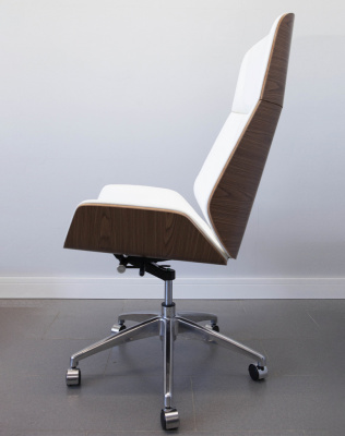 Кресло из натуральной кожи, каркас дерево арт. FX-BC06 - купить в Каменске-Шахтинском. Цена 34 820.52 руб.